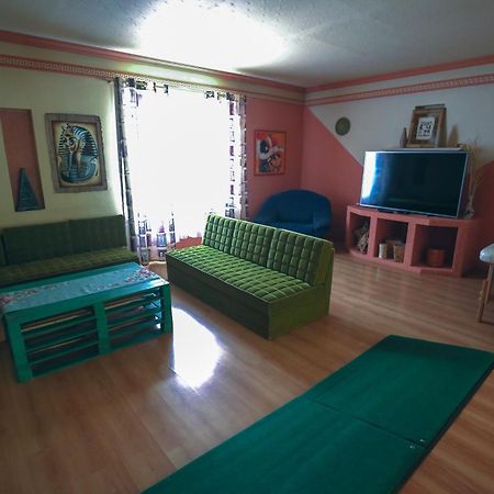Villa Ametyst Štúrovo 外观 照片