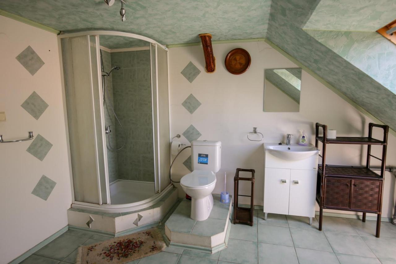 Villa Ametyst Štúrovo 外观 照片