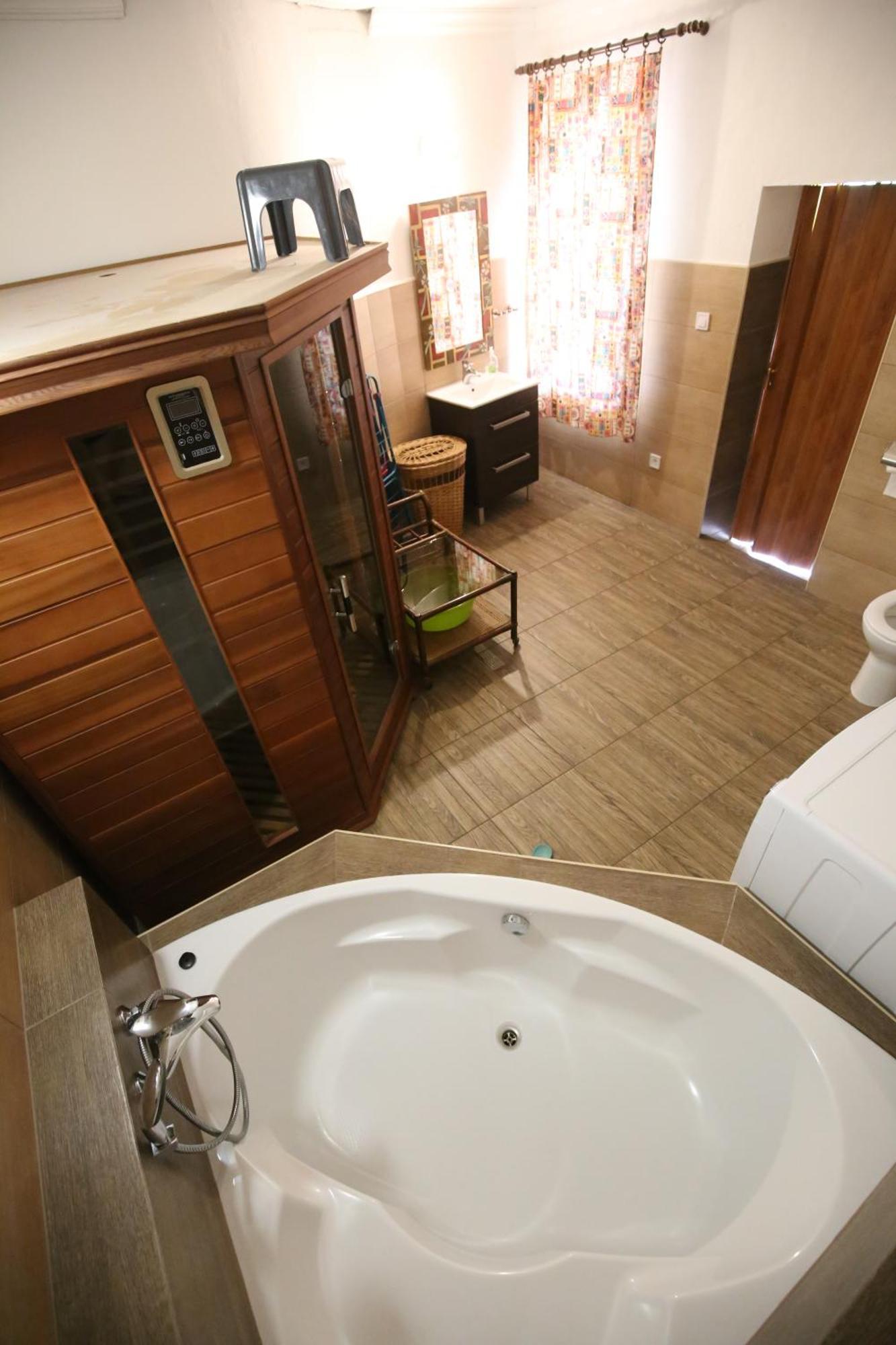 Villa Ametyst Štúrovo 外观 照片